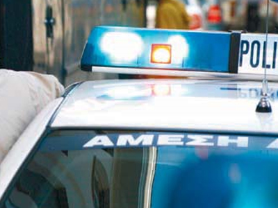 Μπήκαν από το παράθυρο και «βγήκαν» με Ι.Χ.